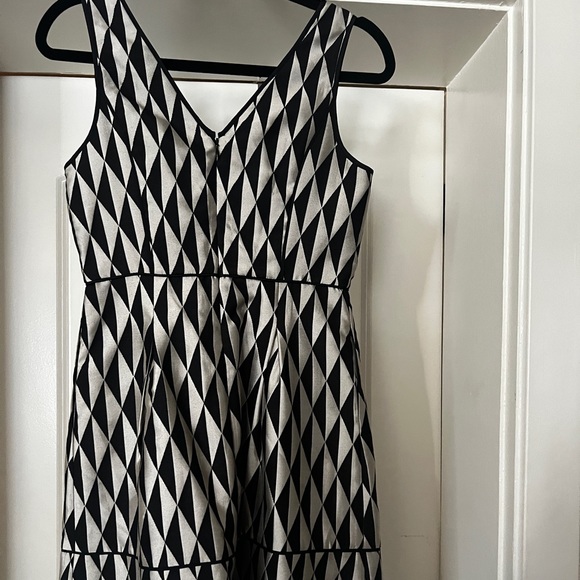 Banana Republic Dress - Size 0 - Picture 4 of 7